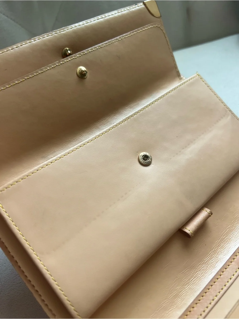 Louis Vuitton Mulicolor set wallet and keys holder
